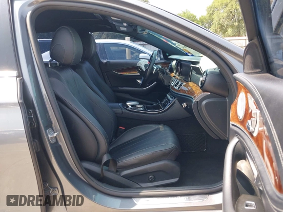 2017 Mercedes-Benz E 300 Luxury with VIN WDDZF4KB7HA201451, listed as a IAAI auction lot 42308241 with 63,327 mi miles and . Bid and sale history available at DreamBid. Image 5.