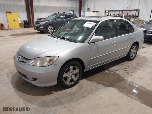 2005 Honda Civic Sdn EX with VIN 2HGES26755H520392, listed as a IAAI auction lot 41959716 with 221,275 mi miles. Bid and sale history available at carsss.com. Image 2.