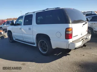 2003 GMC Yukon XL Denali with VIN 1GKFK66UX3J326537, listed as a Copart auction lot 77604484 with 186,650 mi miles and Clean Title. Bid and sale history available at carsss.com. Image 2.