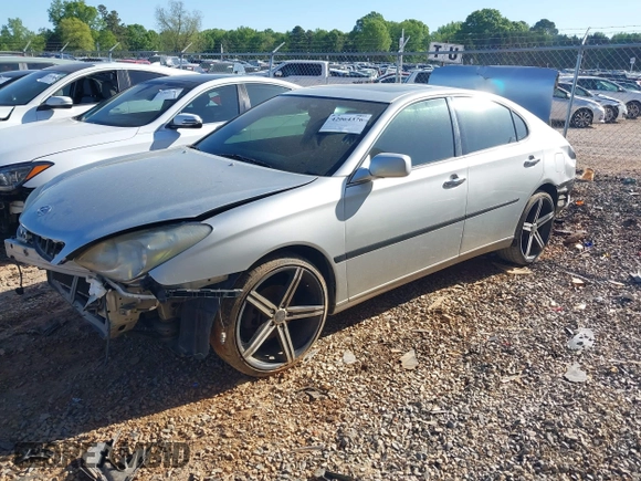 2004 Lexus ES 350 with VIN JTHBA30G440013021, listed as a IAAI auction lot 42064376 with 171,206 mi miles and . Bid and sale history available at DreamBid. Image 2.