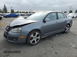 2008 Volkswagen Jetta GLI z VIN 3VWDJ71K88M050027, wystawiony jako Copart lot #86893844 z przebiegiem 155 860 mil mil oraz Szkoda całkowita • Salvage title. Historia ofert i sprzedaży dostępna na DreamBid. Obrazek 1.