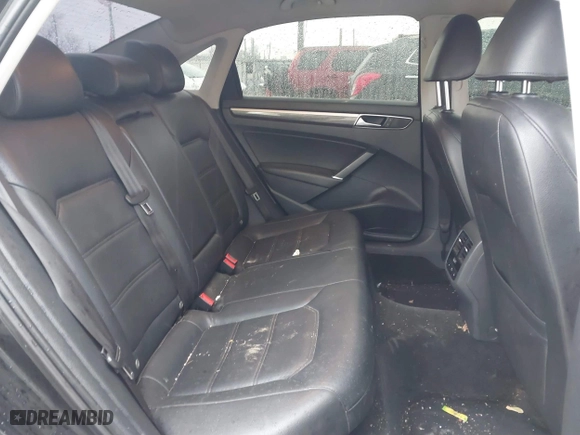 2016 Volkswagen Passat 1.8T SE w/Technology with VIN 1VWBS7A37GC069617, listed as a IAAI auction lot 41680890 with 139,457 mi miles. Bid and sale history available at carsss.com. Image 8.