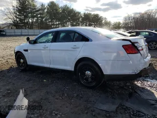 2018 Ford Police Interceptor with VIN 1FAHP2MK9JG128158, listed as a Copart auction lot 82578064 with 105,461 mi miles and Salvage title. Bid and sale history available at DreamBid. Image 2.