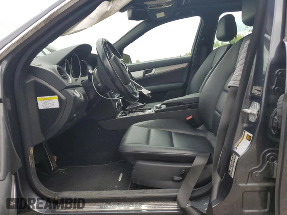 2013 Mercedes-Benz C 300 Sport with VIN WDDGF8AB5DG149017, listed as a Copart auction lot 70758944 with 99,378 mi miles and Salvage title. Bid and sale history available at DreamBid. Image 7.