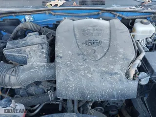 2020 Toyota Tacoma 4WD SR5 with VIN 3TMCZ5AN4LM301608, listed as a IAAI auction lot 41096135 with 1 mi miles. Bid and sale history available at carsss.com. Image 10.