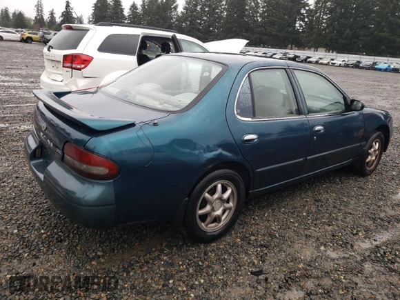 1997 Nissan Altima XE with VIN 1N4BU31D3VC222205, listed as a Copart auction lot 84018274 with 261,349 mi miles and Salvage Title. Bid and sale history available at carsss.com. Image 3.