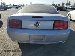 2007 Ford Mustang Deluxe with VIN 1ZVFT80N575283680, listed as a Copart auction lot 83909194 with 176,270 mi miles and Clean Title. Bid and sale history available at carsss.com. Image 6.