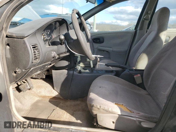 2000 Saturn SL with VIN 1G8ZH5285YZ230599, listed as a Copart auction lot 42386685 with 328,710 mi miles and Clean Title. Bid and sale history available at carsss.com. Image 7.