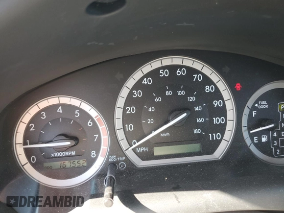 2005 Toyota Sienna XLE with VIN 5TDZA22CX5S274768, listed as a Copart auction lot 55036235 with 167,552 mi miles and Salvage title. Bid and sale history available at DreamBid. Image 9.