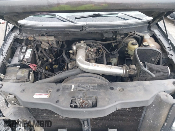 2005 Ford F-150 XLT с VIN 1FTRW12WX5FA40877, выставлен на аукционе IAAI как лот 41760089 с пробегом 182 419 миль миль и . История ставок и продаж доступна на DreamBid. Изображение 10.