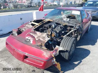 1989 Chevrolet Corvette with VIN 1G1YY2180K5102974, listed as a IAAI auction lot 41808694 with 1 mi miles. Bid and sale history available at carsss.com. Image 6.