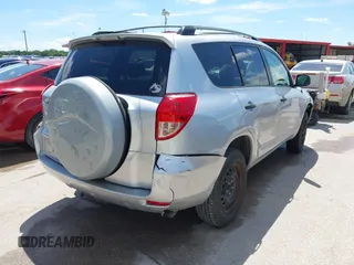 2006 Toyota RAV4 with VIN JTMZD33V866020359, listed as a IAAI auction lot 42225669 with 176,458 mi miles and . Bid and sale history available at DreamBid. Image 4.