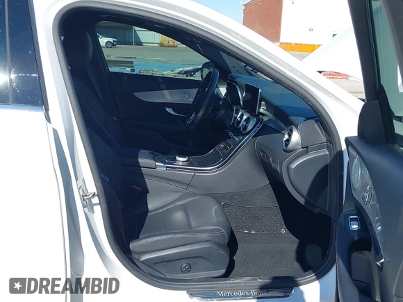 2021 Mercedes-Benz C 300 with VIN W1KWF8DB8MR631444, listed as a IAAI auction lot 41367085 with 36,845 mi miles and . Bid and sale history available at DreamBid. Image 5.