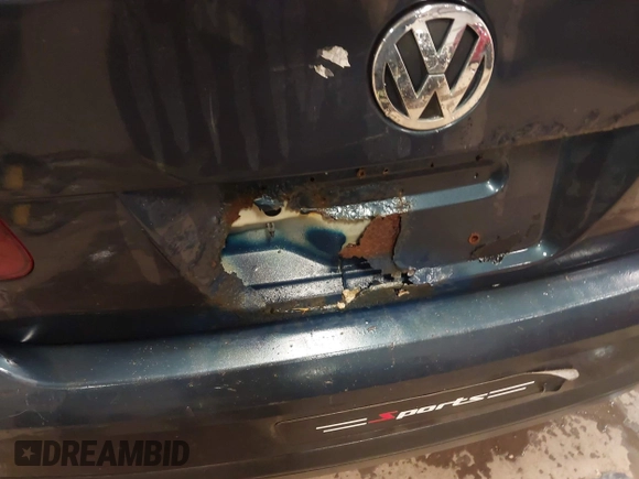2009 Volkswagen Jetta z VIN 3VWHZ71K79M020139, wystawiony jako IAAI lot #42292767 z przebiegiem 156 619 mil mil oraz . Historia ofert i sprzedaży dostępna na DreamBid. Obrazek 6.