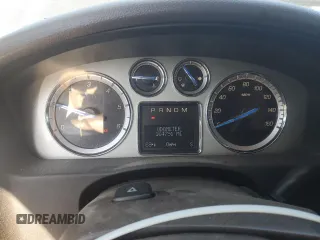 2012 Cadillac Escalade ESV Premium z VIN 1GYS3JEF9CR243609, wystawiony jako Copart lot #53148335 z przebiegiem 164 791 mil mil oraz Tytuł czysty. Historia ofert i sprzedaży dostępna na DreamBid. Obrazek 9.