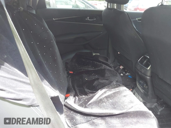 2017 Kia Sorento EX with VIN 5XYPHDA52HG321827, listed as a IAAI auction lot 42747294 with 106,737 mi miles and . Bid and sale history available at DreamBid. Image 8.