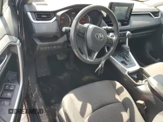 2019 Toyota RAV4 XLE with VIN 2T3P1RFV5KW059014, listed as a Copart auction lot 51770985 with 110,347 mi miles and Salvage Title. Bid and sale history available at carsss.com. Image 8.