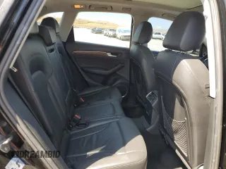 2013 Audi Q5 Premium Plus z VIN WA1DGAFPXDA061342, wystawiony jako Copart lot #61680295 z przebiegiem 148 585 mil mil oraz Szkoda całkowita • Salvage title. Historia ofert i sprzedaży dostępna na DreamBid. Obrazek 10.