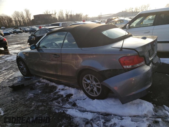 2009 BMW 1 Series 128i with VIN WBAUN13569VH80991, listed as a Copart auction lot 43225685 with 104,652 mi miles and Salvage Title. Bid and sale history available at DreamBid. Image 2.