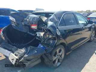 2014 Toyota Camry L with VIN 4T1BF1FK2EU817293, listed as a IAAI auction lot 41882906 with 189,719 mi miles. Bid and sale history available at carsss.com. Image 4.