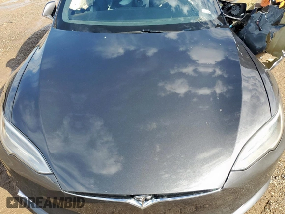 2019 Tesla Model S 100D z VIN 5YJSA1E47KF341410, wystawiony jako Copart lot #58707445 z przebiegiem Nie podano mil oraz Szkoda całkowita • Salvage title. Historia ofert i sprzedaży dostępna na DreamBid. Obrazek 11.