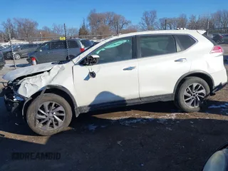 2016 Nissan Rogue SV with VIN 5N1AT2MV7GC875061, listed as a IAAI auction lot 41297172 with 121,135 mi miles. Bid and sale history available at carsss.com. Image 14.
