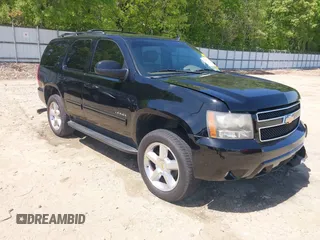 2011 Chevrolet Tahoe LT z VIN 1GNSCBE03BR160285, wystawiony jako IAAI lot #42064447 z przebiegiem 203 554 mil mil oraz . Historia ofert i sprzedaży dostępna na DreamBid. Obrazek 1.