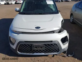 2021 Kia Soul LX with VIN KNDJ23AU7M7771876, listed as a IAAI auction lot 41680673 with 38,888 mi miles. Bid and sale history available at carsss.com. Image 12.