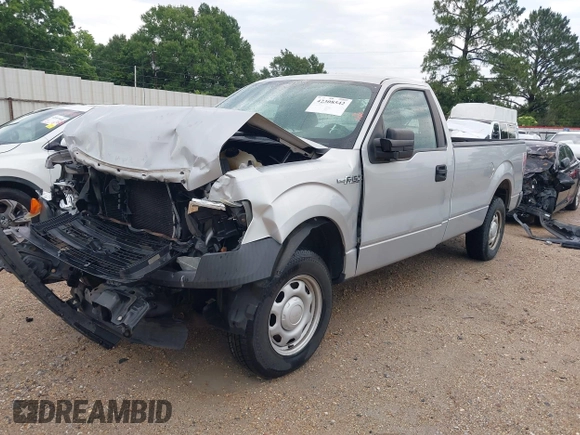 2013 Ford F-150 XL z VIN 1FTMF1CM1DKF27849, wystawiony jako IAAI lot #42308542 z przebiegiem 74 352 mil mil oraz . Historia ofert i sprzedaży dostępna na DreamBid. Obrazek 2.