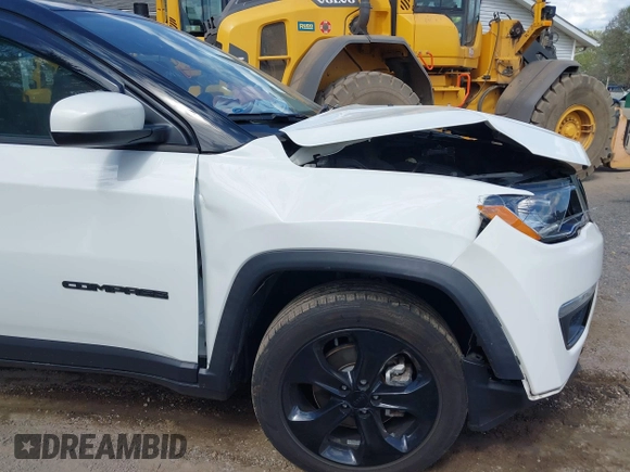 2021 Jeep Compass Altitude с VIN 3C4NJDBB5MT543426, выставлен на аукционе IAAI как лот 42124318 с пробегом 53 341 миль миль и . История ставок и продаж доступна на DreamBid. Изображение 17.