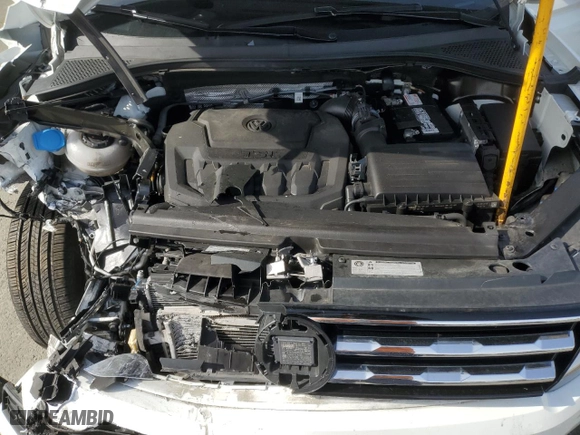 2020 Volkswagen Tiguan S with VIN 3VV1B7AX0LM010890, listed as a Copart auction lot 49478805 with 53,435 mi miles and Salvage Title. Bid and sale history available at carsss.com. Image 13.