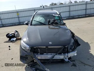 2019 Mercedes-Benz GLC with VIN WDC0G4KB8KV137513, listed as a Copart auction lot 49992365 with 0 mi miles and Salvage Title. Bid and sale history available at carsss.com. Image 5.