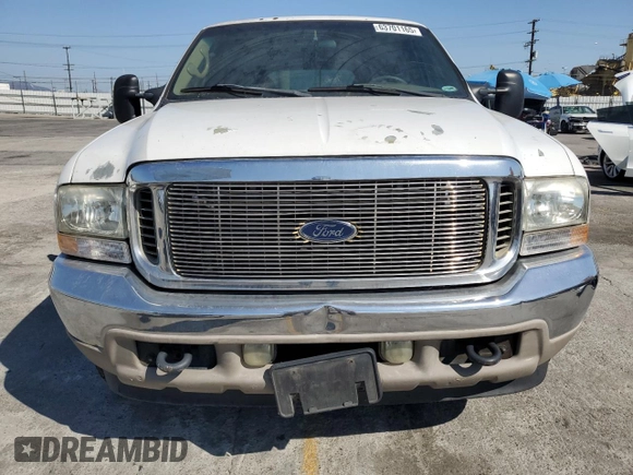2001 Ford Excursion Limited с VIN 1FMNU42S81EC98586, выставлен на аукционе Copart как лот 63701165 с пробегом 302 278 миль миль и Чистый • Clean title. История ставок и продаж доступна на DreamBid. Изображение 5.