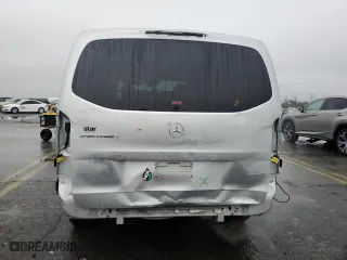 2018 Mercedes-Benz Metris Passenger Van with VIN WD4PG2EE0J3391313, listed as a Copart auction lot 84484844 with 113,963 mi miles and Salvage Title. Bid and sale history available at carsss.com. Image 6.