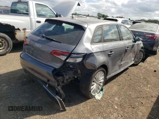 2017 Audi A3 e-tron Sportback Premium z VIN WAUUPBFF0HA040098, wystawiony jako Copart lot #67541104 z przebiegiem 17 164 mil mil oraz Szkoda całkowita • Salvage title. Historia ofert i sprzedaży dostępna na DreamBid. Obrazek 3.