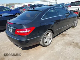 2013 Mercedes-Benz E 350 with VIN WDDKJ5KB3DF207881, listed as a IAAI auction lot 41955127 with 83,786 mi miles and . Bid and sale history available at DreamBid. Image 4.