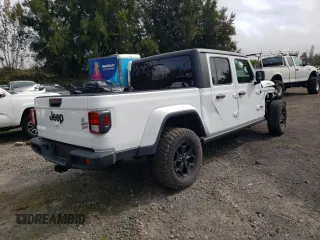 2021 Jeep Gladiator Sport S with VIN 1C6HJTAG9ML617423, listed as a Copart auction lot 56595205 with 13,250 mi miles and Salvage title. Bid and sale history available at DreamBid. Image 3.