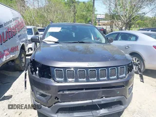 2018 Jeep Compass Latitude with VIN 3C4NJCBB3JT194188, listed as a IAAI auction lot 41996510 with 68,855 mi miles and . Bid and sale history available at DreamBid. Image 12.