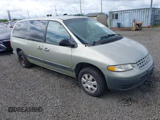 2000 Chrysler Voyager SE z VIN 1C4GJ44G8YB770649, wystawiony jako IAAI lot #42217547 z przebiegiem 239 986 mil mil oraz . Historia ofert i sprzedaży dostępna na DreamBid. Obrazek 1.