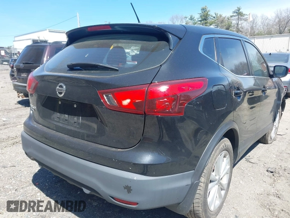 2017 Nissan Rogue SV with VIN JN1BJ1CP7HW020567, listed as a IAAI auction lot 42039374 with 186,979 mi miles and . Bid and sale history available at DreamBid. Image 4.