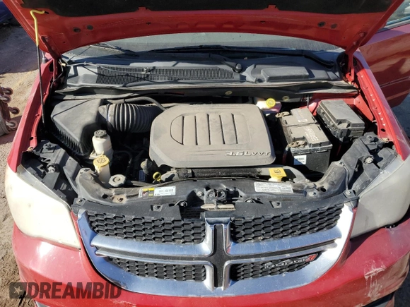 2013 Dodge Grand Caravan SXT with VIN 2C4RDGCGXDR770943, listed as a Copart auction lot 84181164 with 198,166 mi miles and Salvage Title. Bid and sale history available at DreamBid. Image 13.