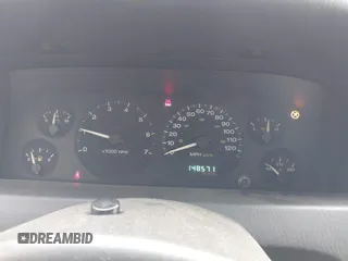 2003 Jeep Grand Cherokee Laredo z VIN 1J4GW48S73C545863, wystawiony jako IAAI lot #42222247 z przebiegiem 128 529 mil mil oraz . Historia ofert i sprzedaży dostępna na DreamBid. Obrazek 7.
