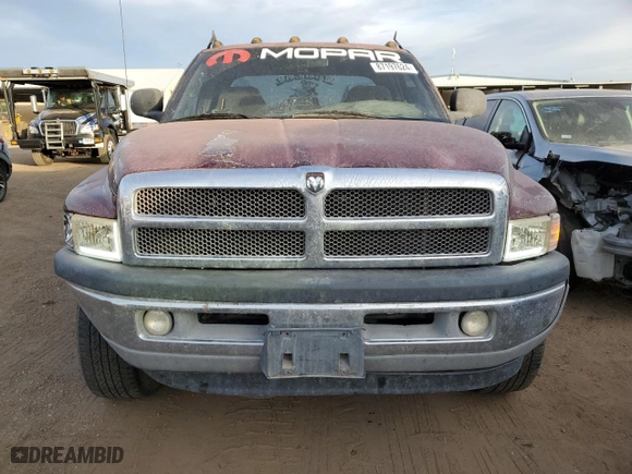 2000 Dodge Ram 1500 with VIN 3B7HF13Z9YG149645, listed as a Copart auction lot 87197624 with 244,846 mi miles and Salvage Title. Bid and sale history available at carsss.com. Image 5.