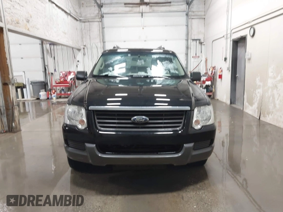 2006 Ford Explorer XLS z VIN 1FMEU72E66UB14206, wystawiony jako IAAI lot #41643512 z przebiegiem 126 994 mil mil oraz . Historia ofert i sprzedaży dostępna na DreamBid. Obrazek 12.