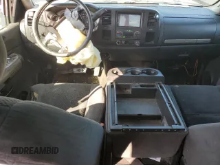 2008 GMC Sierra 1500 SLE1 z VIN 2GTEC13J081107217, wystawiony jako Copart lot #52355095 z przebiegiem Nie podano mil oraz Szkody całkowita. Historia ofert i sprzedaży dostępna na DreamBid. Obrazek 8.