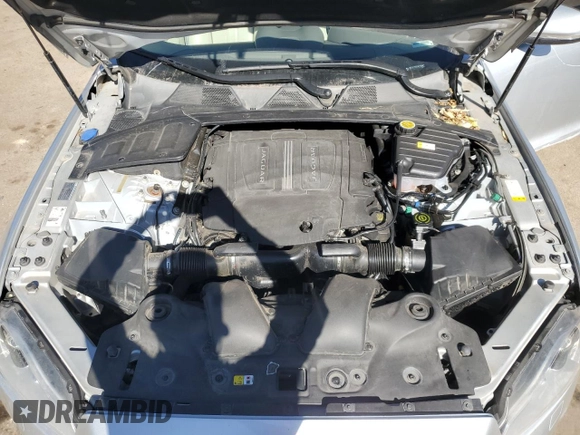 2014 Jaguar XJ Portfolio with VIN SAJWA2GZ2E8V70065, listed as a Copart auction lot 43872505 with 138,677 mi miles and Salvage title. Bid and sale history available at DreamBid. Image 12.
