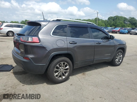 2020 Jeep Cherokee Latitude Plus z VIN 1C4PJMLB9LD551489, wystawiony jako Copart lot #61719825 z przebiegiem 114 053 mil mil oraz Szkoda całkowita • Salvage title. Historia ofert i sprzedaży dostępna na DreamBid. Obrazek 3.
