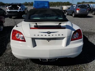 2006 Chrysler Crossfire Limited z VIN 1C3AN65L56X067368, wystawiony jako Copart lot #80817904 z przebiegiem 116 699 mil mil oraz Szkoda całkowita • Salvage title. Historia ofert i sprzedaży dostępna na DreamBid. Obrazek 6.