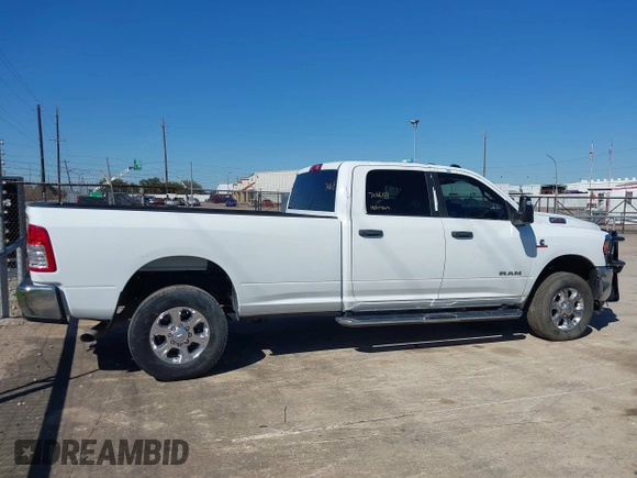 2023 Ram 2500 Big Horn with VIN 3C6UR5JL4PG514587, listed as a IAAI auction lot 41654904 with 39,607 mi miles and . Bid and sale history available at DreamBid. Image 13.