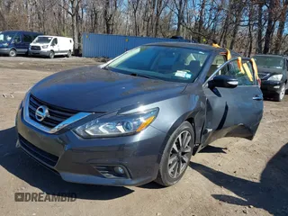2018 Nissan Altima SR with VIN 1N4AL3AP6JC208575, listed as a IAAI auction lot 41725408 with 115,406 mi miles and . Bid and sale history available at DreamBid. Image 6.